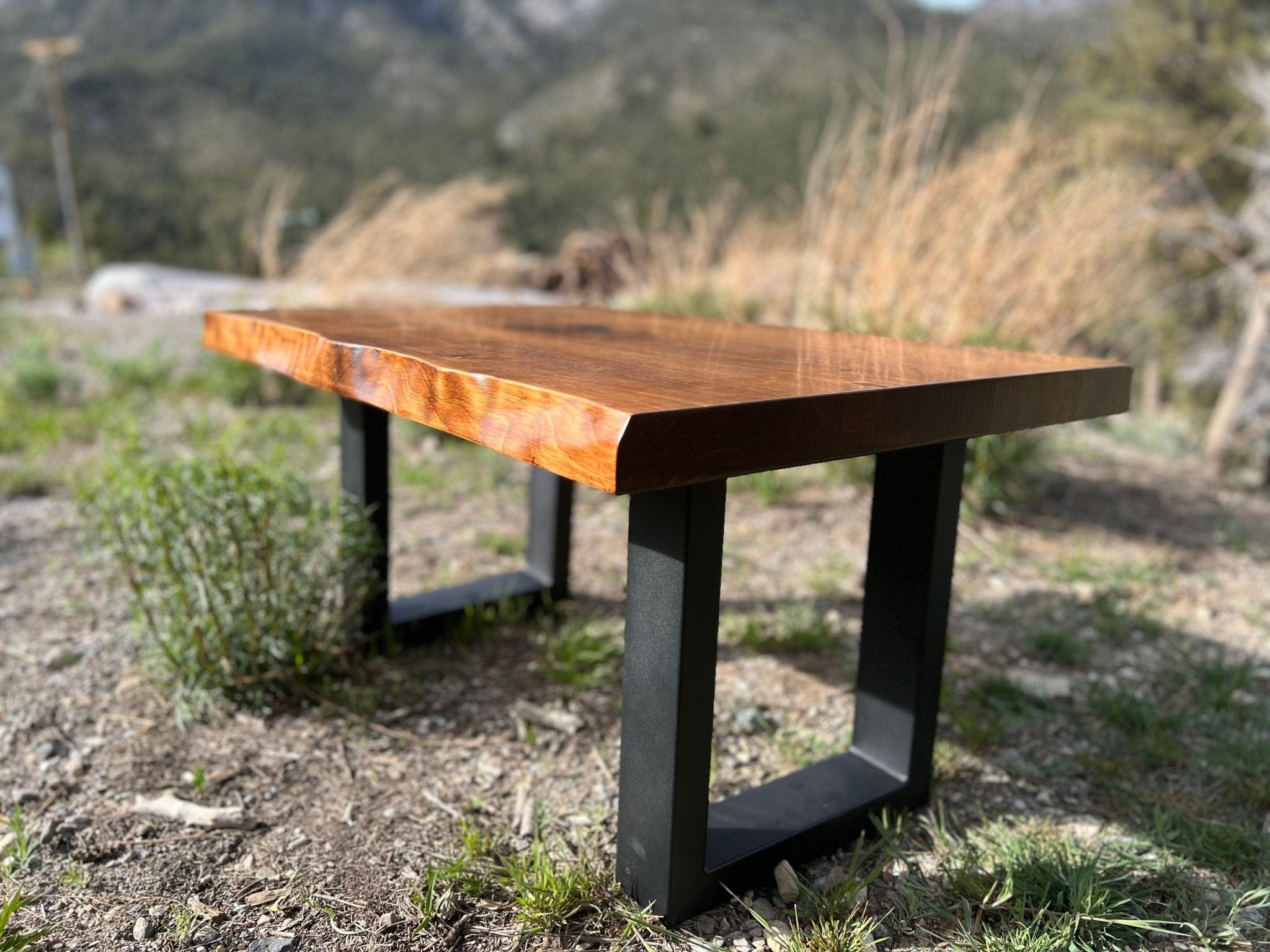 Live Edge Wood Coffee Table - UMBUZÖ