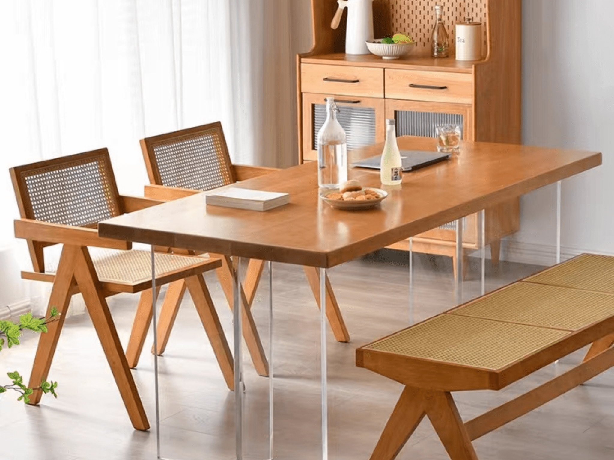 Modern Wood Dining Table with Acrylic Legs - Glass Legs - UMBUZÖ